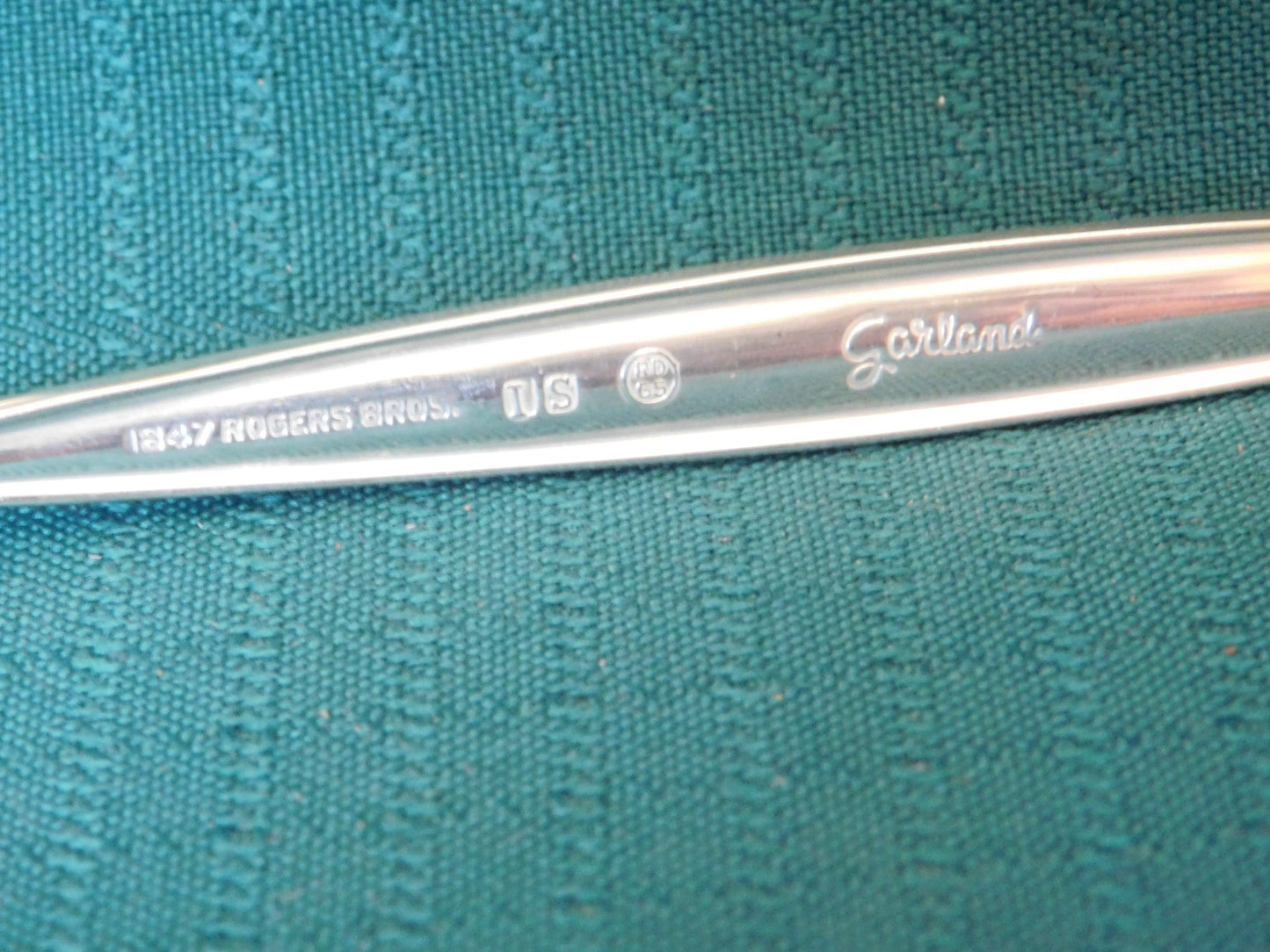 1847 Rogers Bros. Garland (1965) fork VGU 1847 Rogers Bros