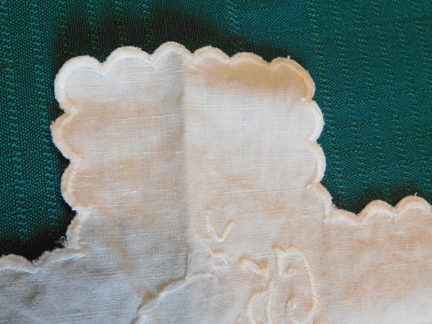 Vintage embroidered center linen scalloped edge cross shaped doily