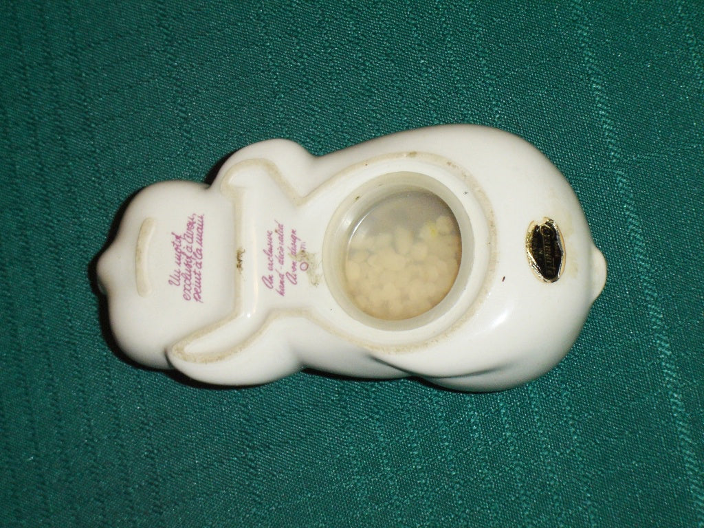 Avon pig potpourri holder pink flower 1978