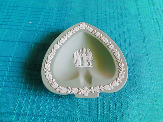 Wedgwood small spade shape cream on celadon jasperware ashtray mint condition