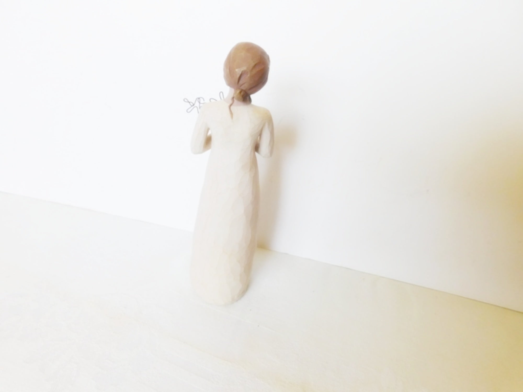 Willow Tree “Grateful” Figurine by Susan Lordi – 2004 DEMDACO Collectible