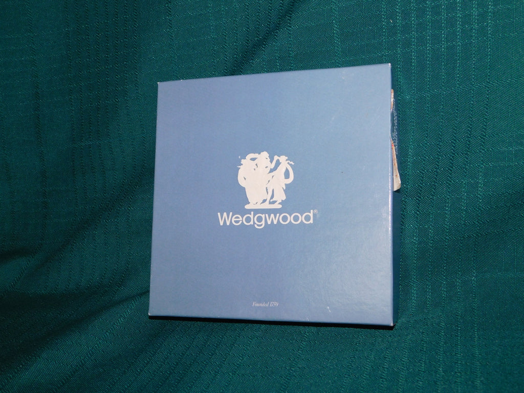 Wedgwood fluted Jasper J1012 candy tray in original box mint condition