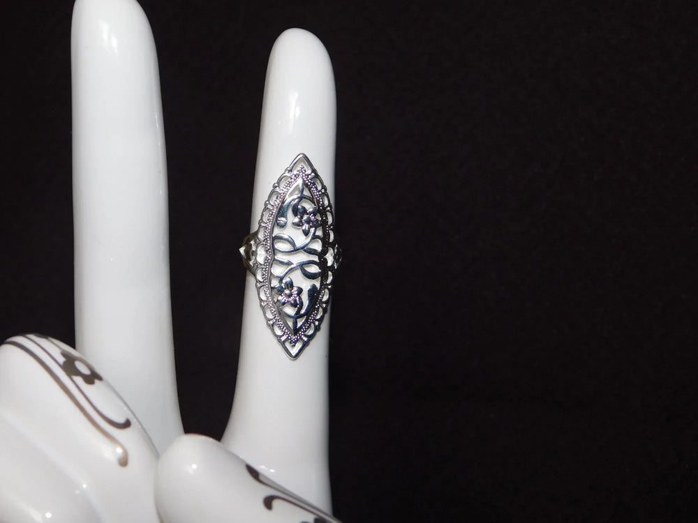New sterling silver oval filigree ring size 7
