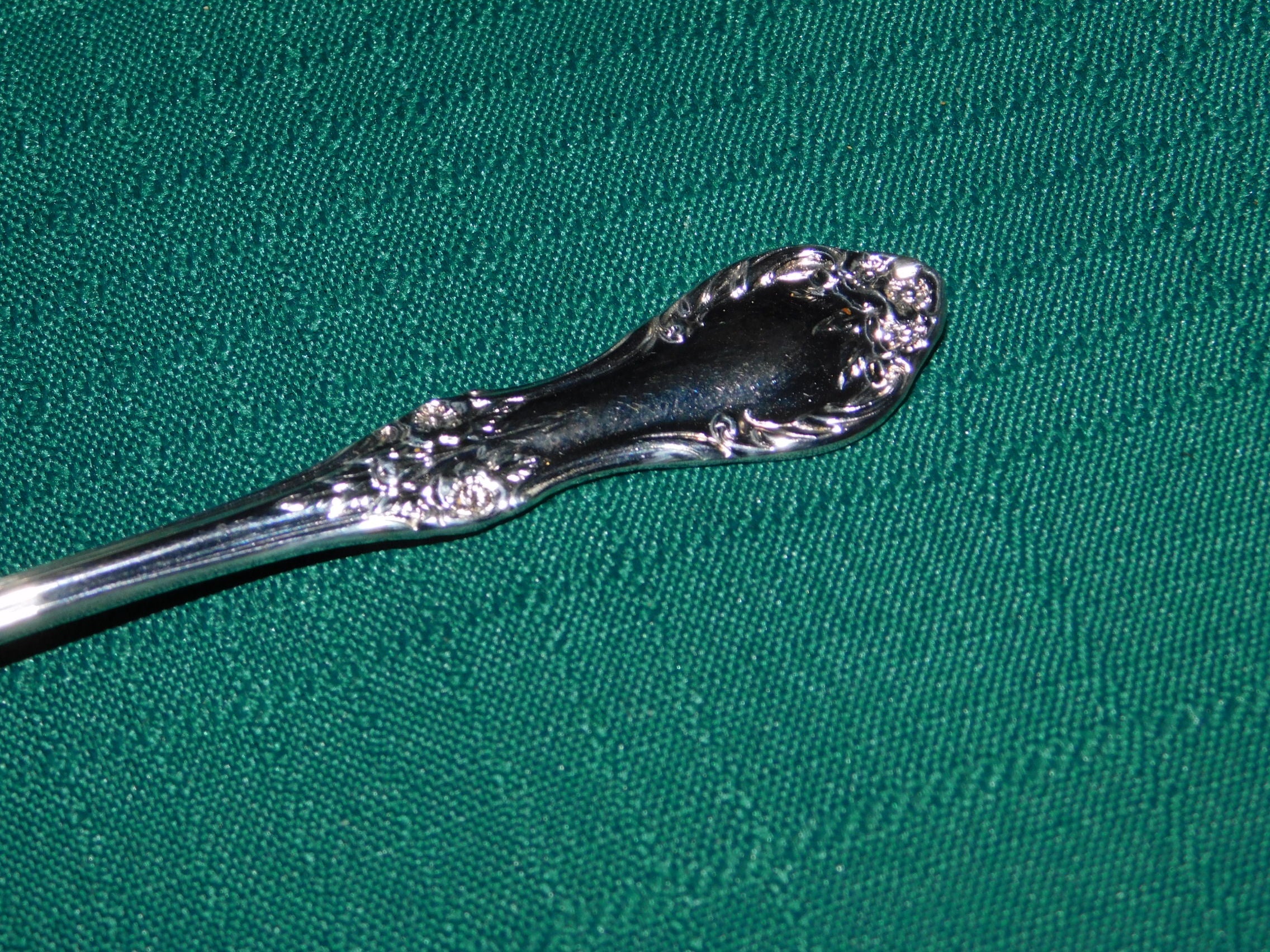 1847 Rogers Bros. Wild Rose Silverplate Flatware – Antique Art Nouveau Pattern (1908)