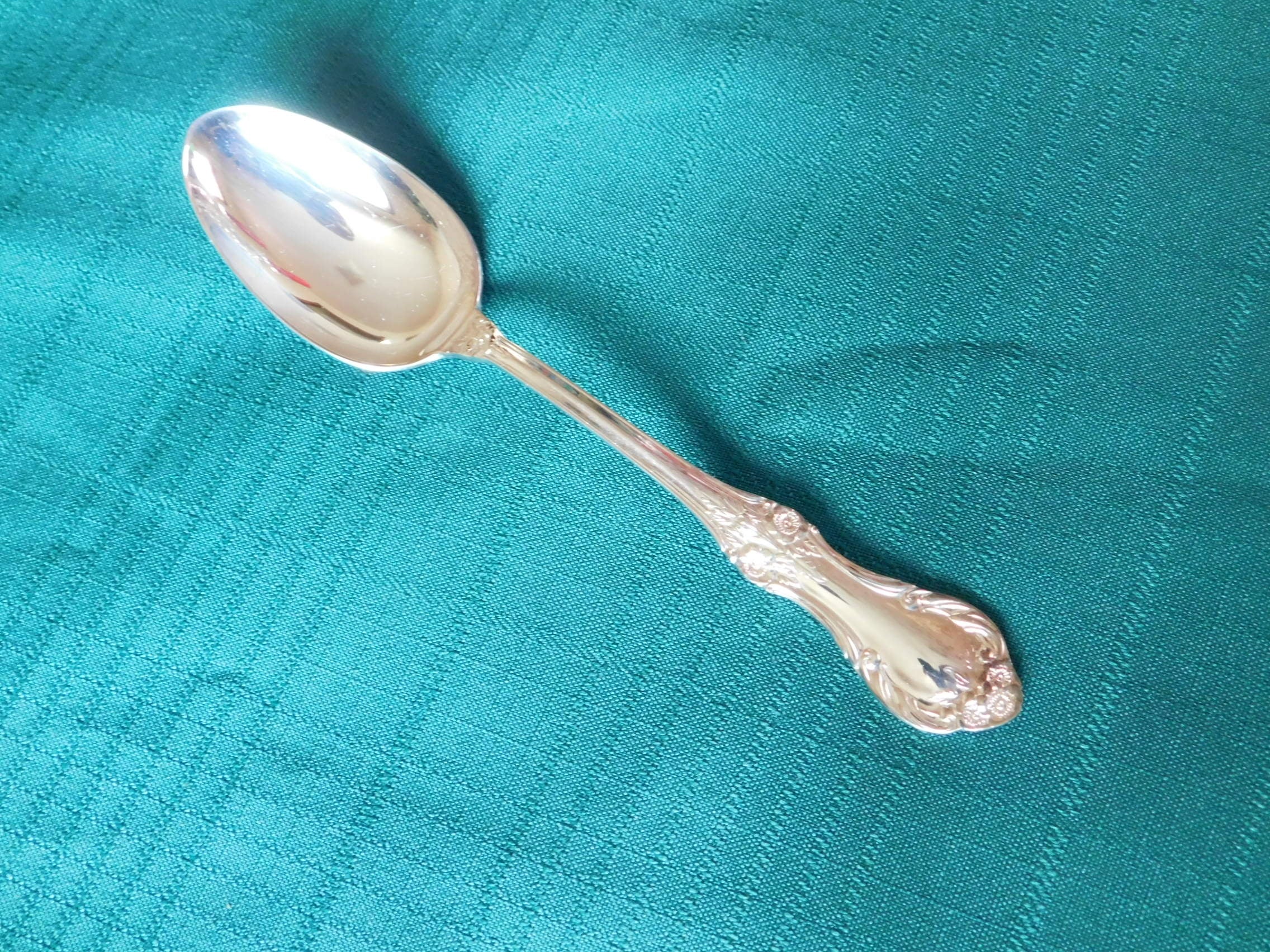 1847 Rogers Bros. Wild Rose Silverplate Flatware – Antique Art Nouveau Pattern (1908)