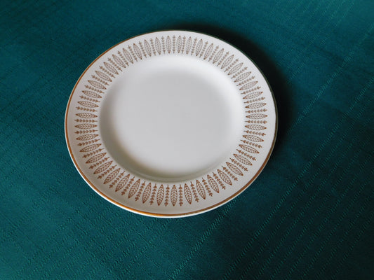 Royal Knight "Traditional" bread butter plate GUC