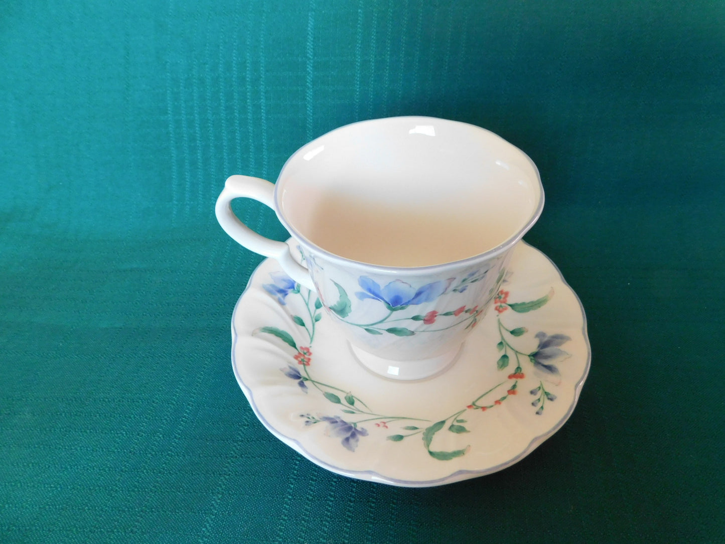 Nikko Floriana (1993) cup and saucer VGU