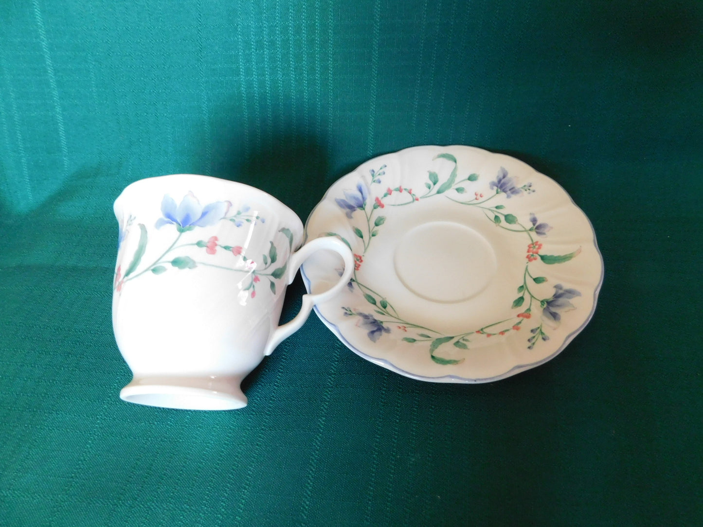 Nikko Floriana (1993) cup and saucer VGU