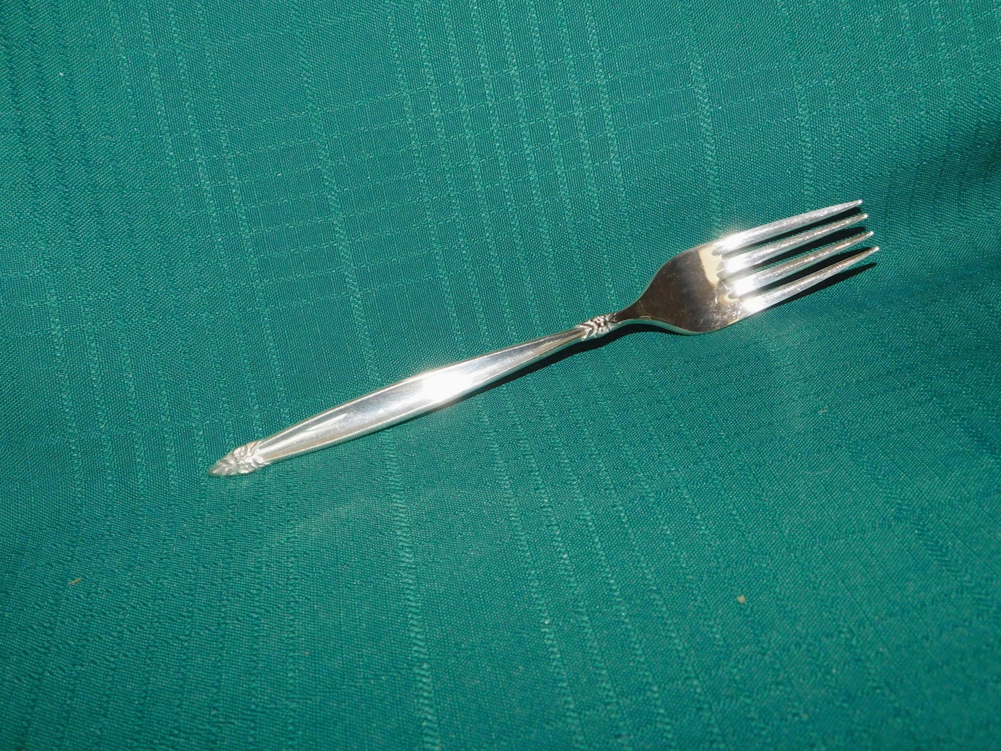 1847 Rogers Bros. Garland (1965) fork VGU 1847 Rogers Bros