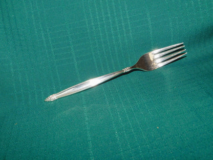 1847 Rogers Bros. Garland (1965) fork VGU 1847 Rogers Bros