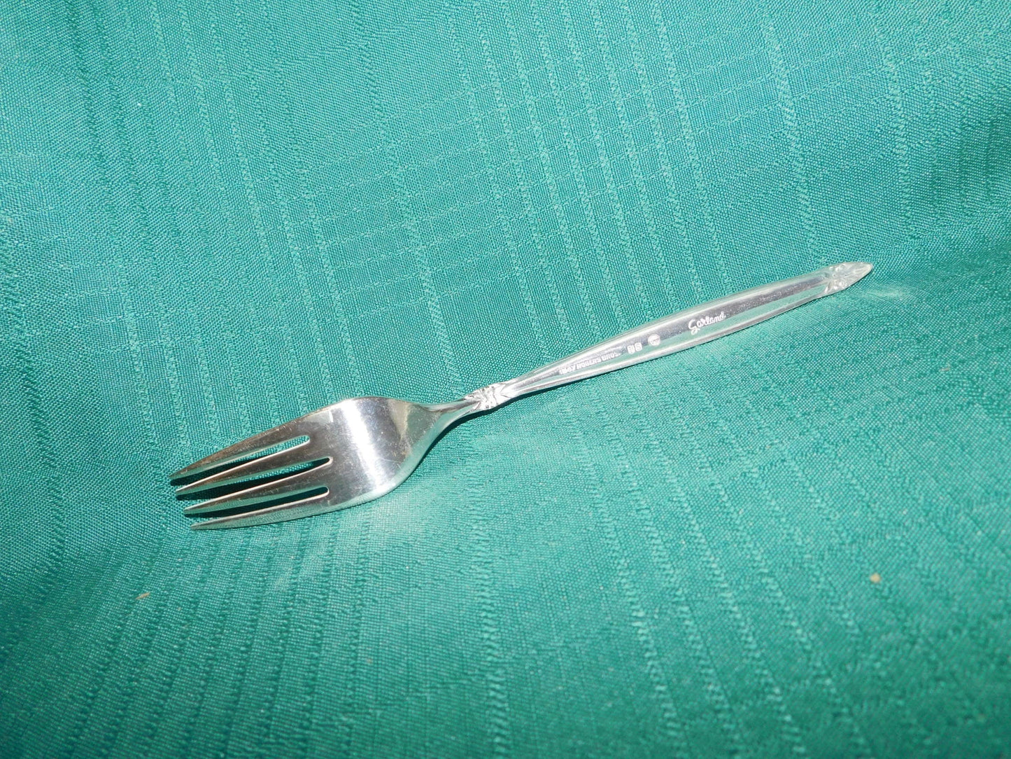 1847 Rogers Bros. Garland (1965) fork VGU 1847 Rogers Bros