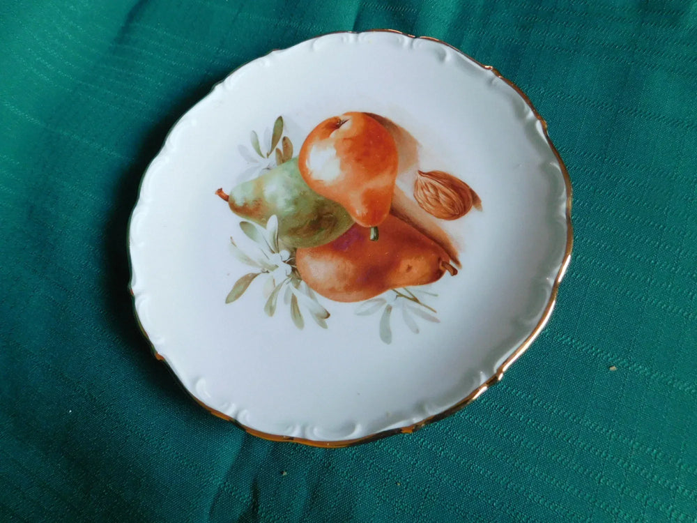 Schumann Bavaria scalloped embossed salad plate pears 48