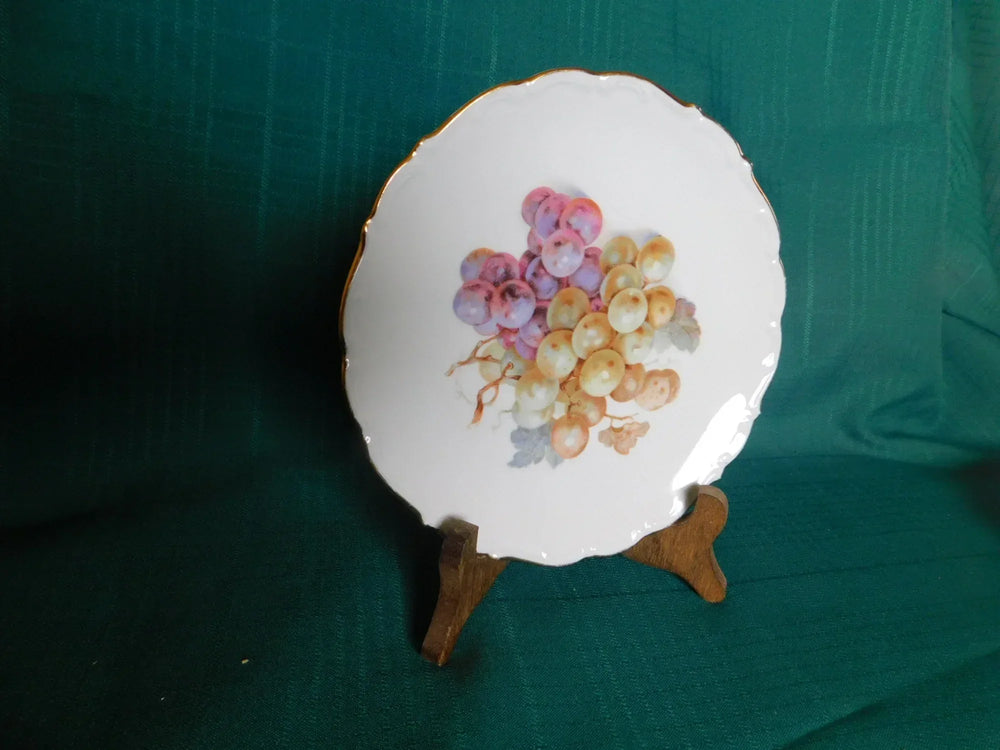 Schumann Bavaria scalloped embossed salad plate grapes 65 double stem