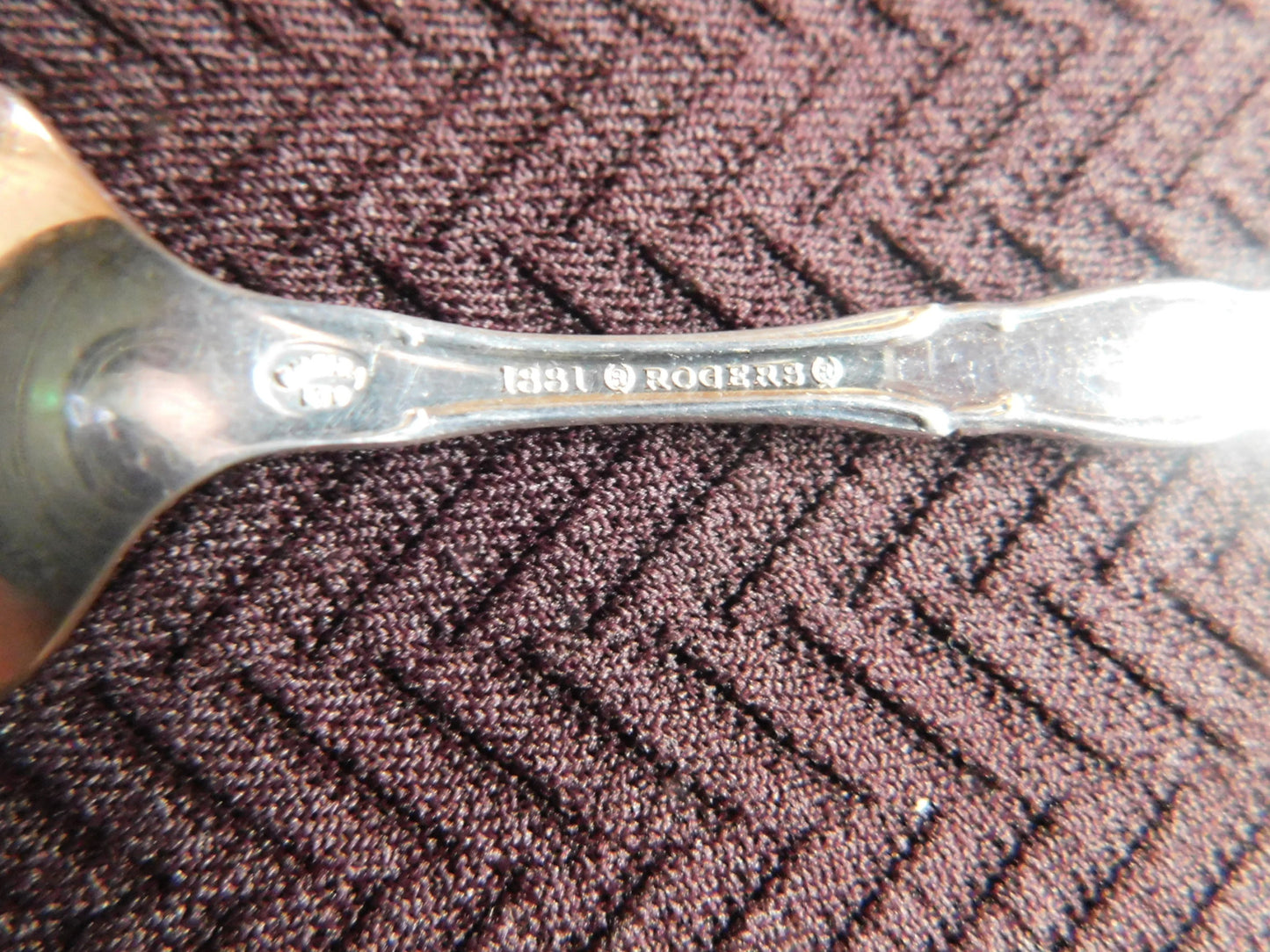 1881 Rogers Flirtation (1959) Five O Clock teaspoon VGU