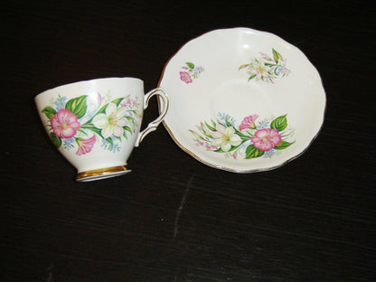 Colclough 7926 pink white blue flowers cup and saucer VGU