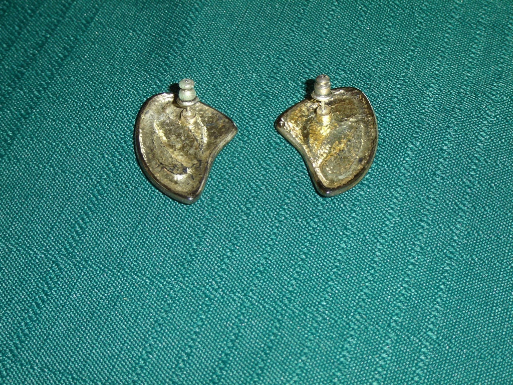 Vintage Teardrop pierced earrings VGU