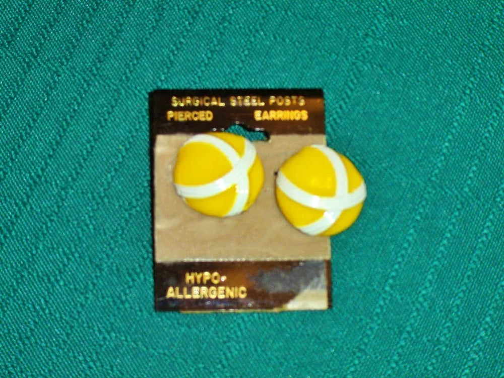 Vintage yellow and white pierced earrings hypo allergenic