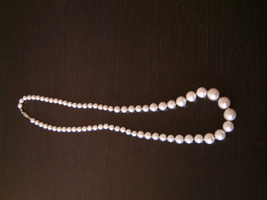 Vintage imitation pearl necklace VGU