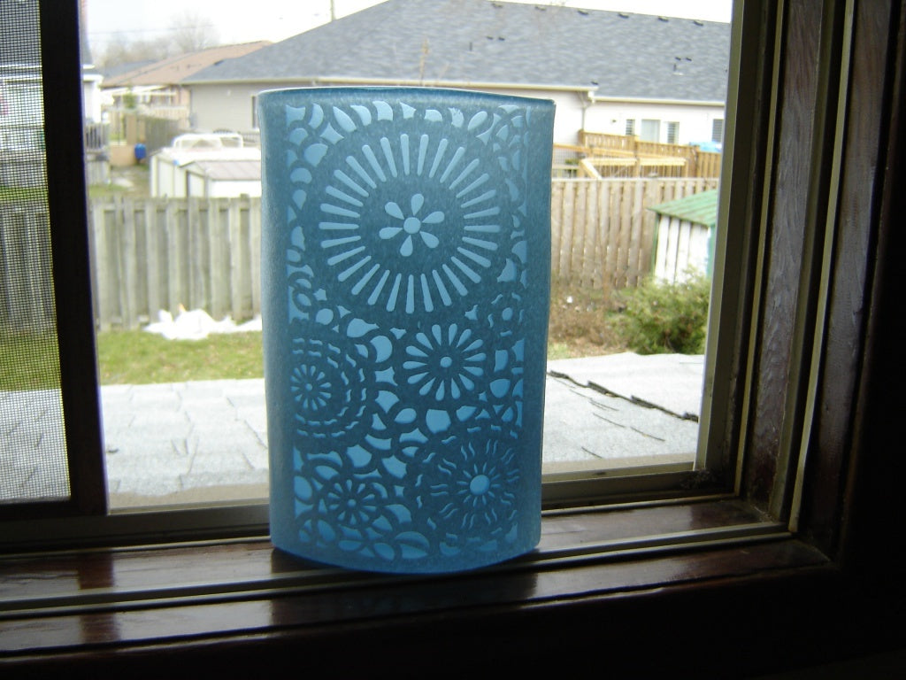 Tall light blue oval frosted snowflake art glass vase VGU