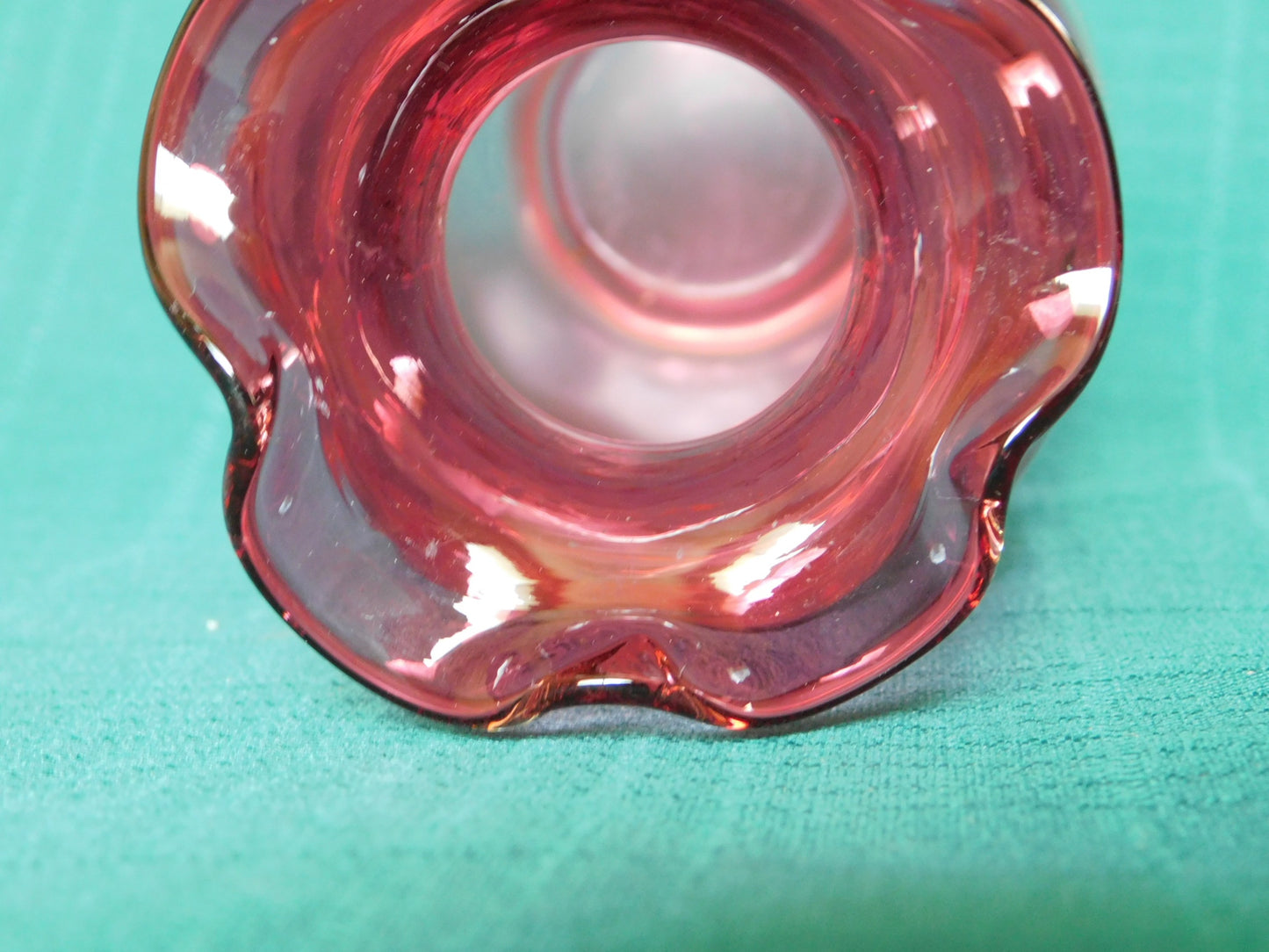 Exquisite Cranberry Glass vase near mint condition