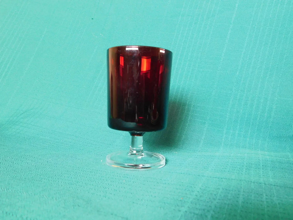 Luminarc France 8 oz ruby and clear stemmed glass