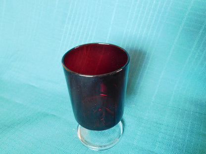 Luminarc France 8 oz ruby and clear stemmed glass VGU