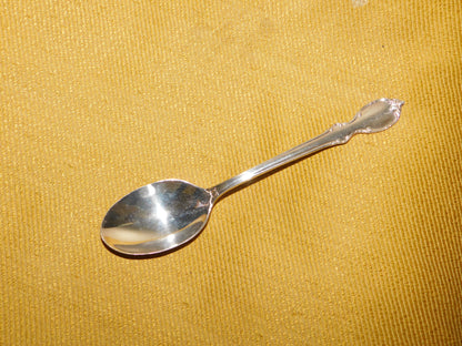 1847 Rogers Bros. Reflection (1959) Silverplate Flatware