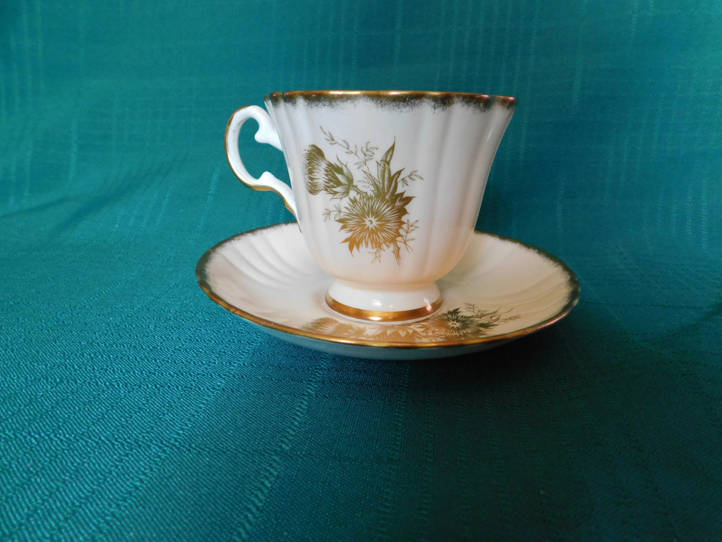 Royal Grafton K1885 gold thistle pink cup and saucer near mint condition