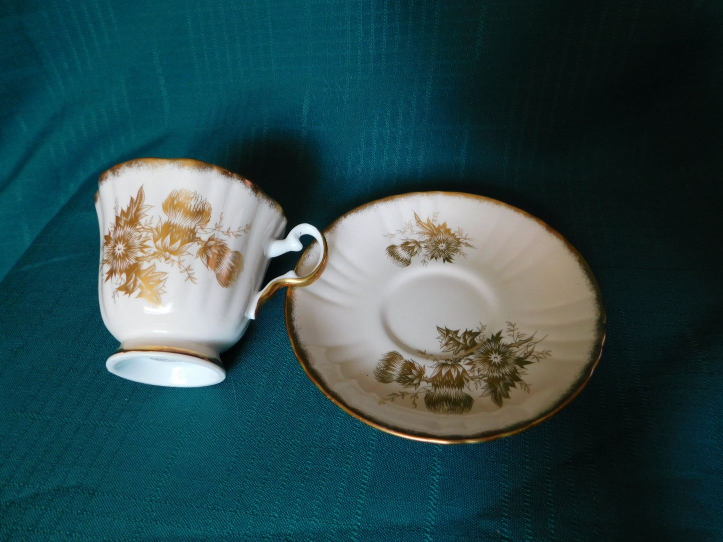 Royal Grafton K1885 gold thistle pink cup and saucer near mint condition