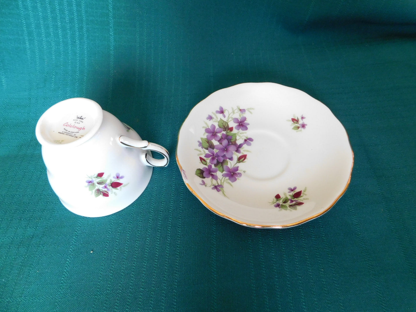 Colclough 7876 purple violets cup and saucer