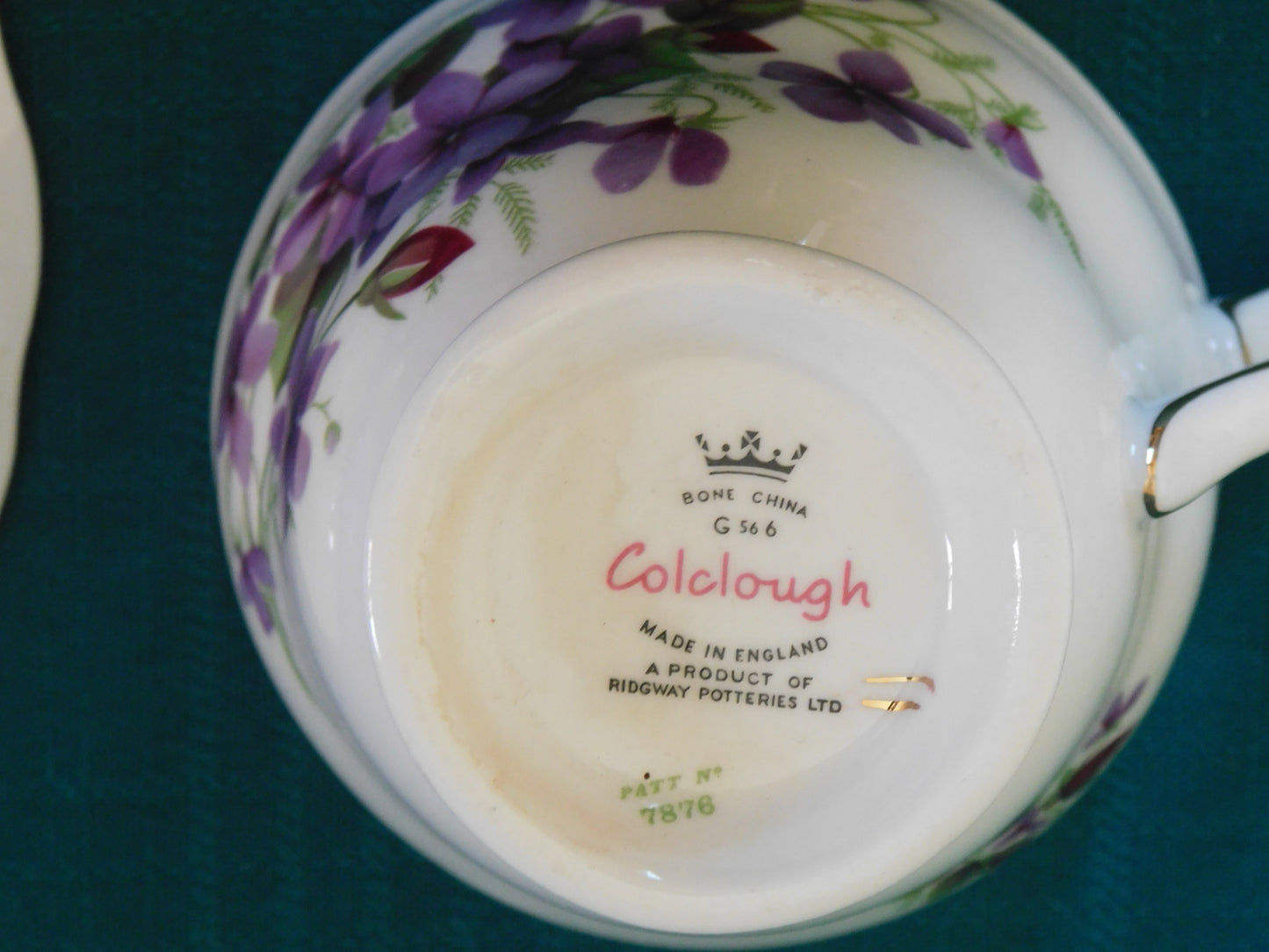 Colclough 7876 purple violets cup and saucer