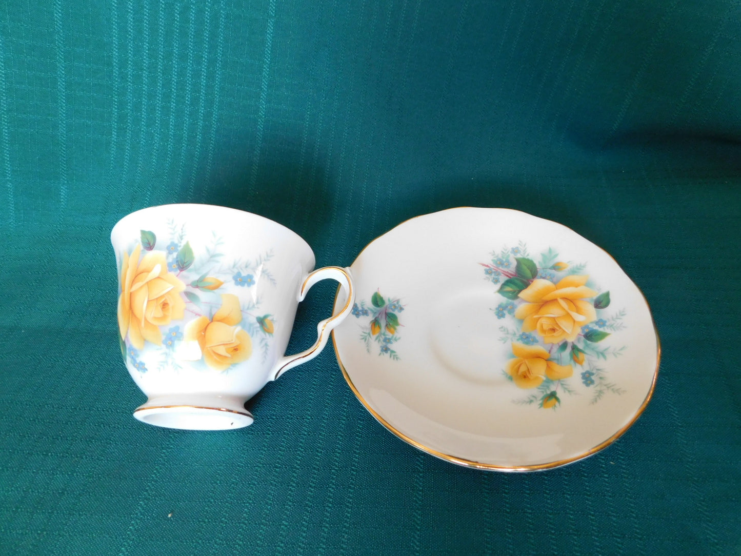 Queen Anne 8518 yellow roses blue flowers cup and saucer near mint condition