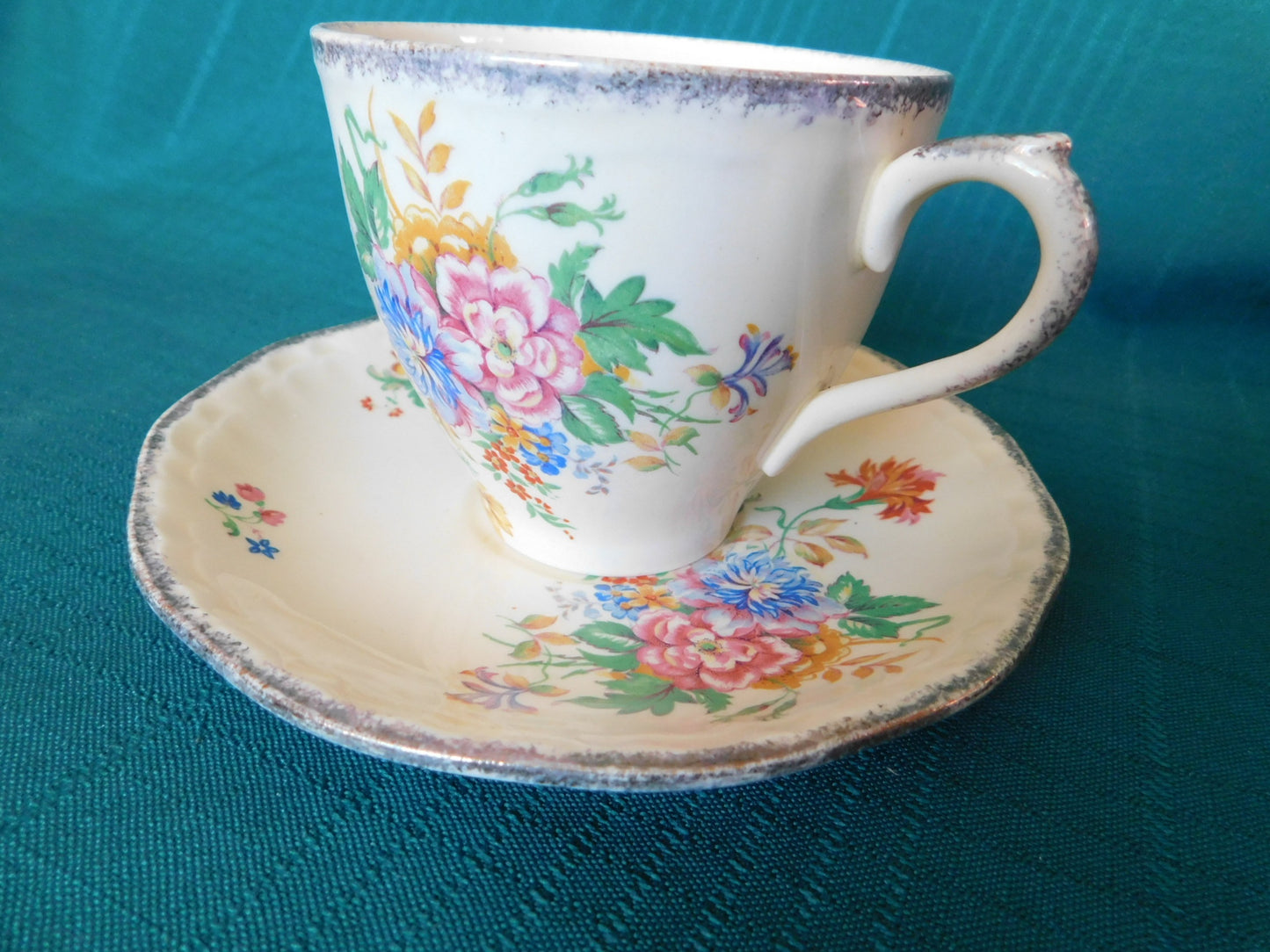 Meakin Marigold (Marquis) cup and saucer GUC