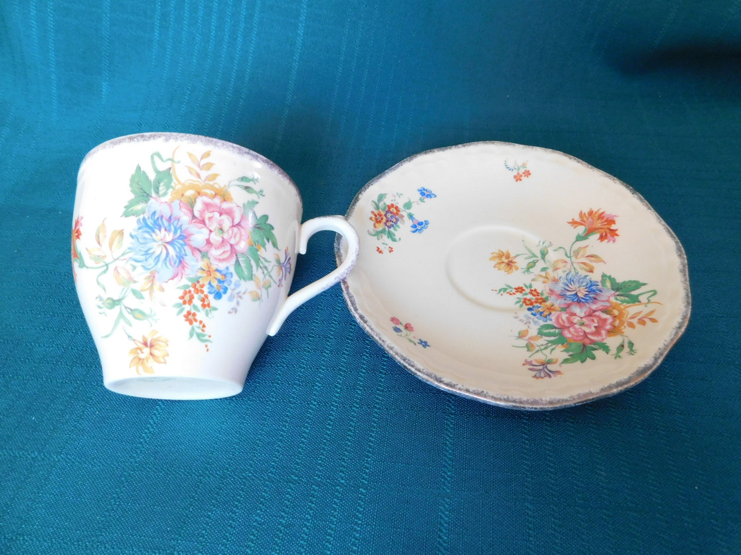 Meakin Marigold (Marquis) cup and saucer GUC