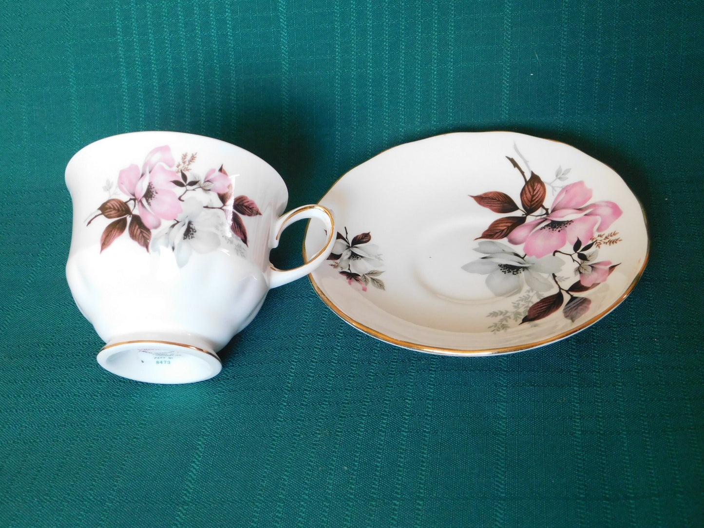 Queen Anne 8473 pink gray flowers cup and saucer VGU