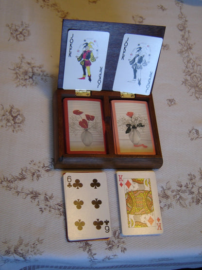 Vintage solid wood Duck double deck playing card box with cards VGU