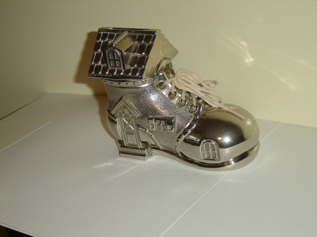 Chrome Shoe Style House Savings Bank VGU