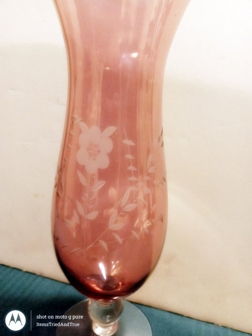 Pink Etched Glass Vase – Vintage Floral Design with Clear Pedestal Base