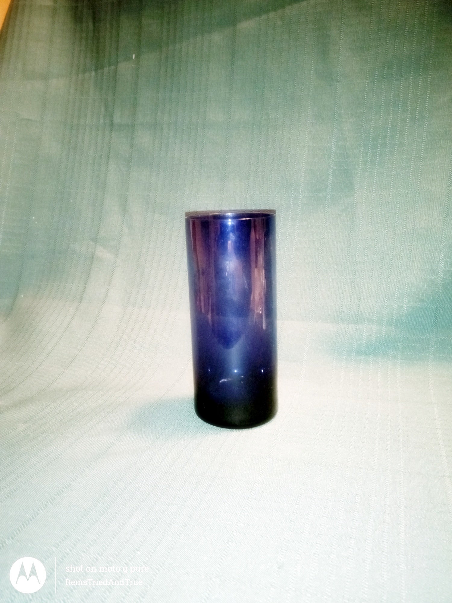 Deep Blue Glass Vase – Modern Minimalist Decorative Accent