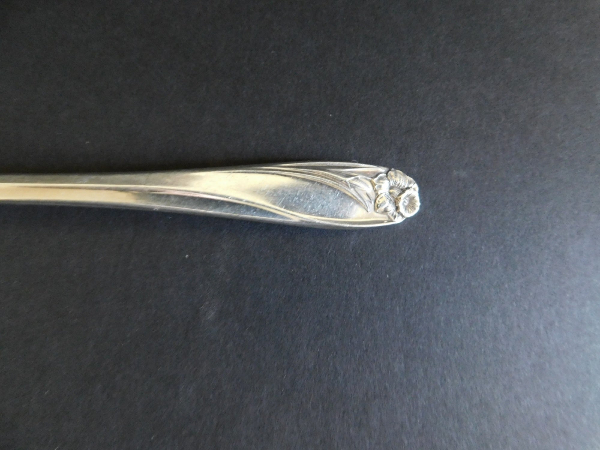 1847 Rogers Bros. Daffodil (1950) Silverplate Flatware 1847 Rogers Bros