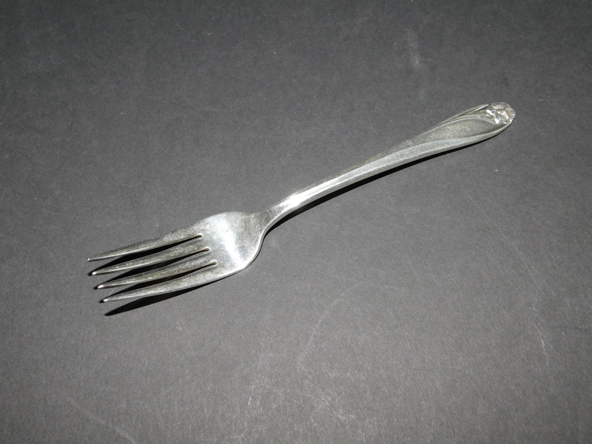 1847 Rogers Bros. Daffodil (1950) Silverplate Flatware 1847 Rogers Bros