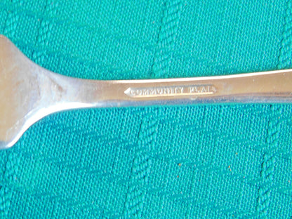 Community Plate Bird of Paradise (1923) fork VGU