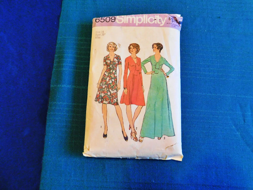 Simplicity 6509 Vintage Sewing Pattern ƒ?? 1974 Missesƒ?? A-Line Dress ƒ?? Size 16 Bust 38