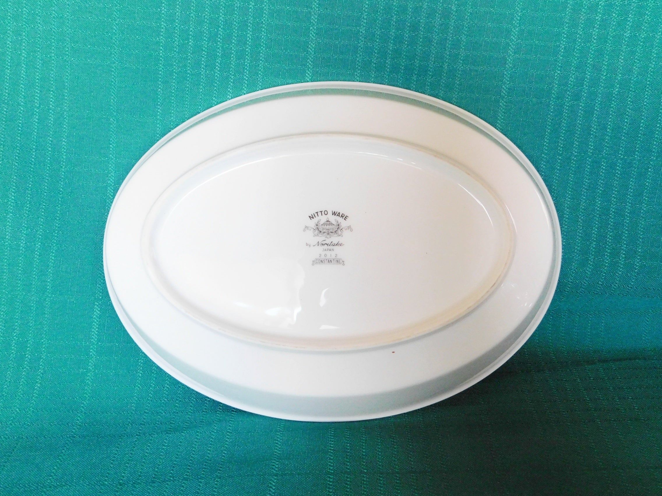 Noritake Constantine 2012 (1969) Nitto Ware oval vegetable bowl near mint condition