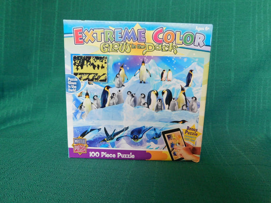 Extreme color glow in dark puzzle Penguins new in box