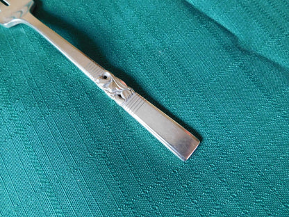 Community Morning Star (1948) silverplate flatware VGU