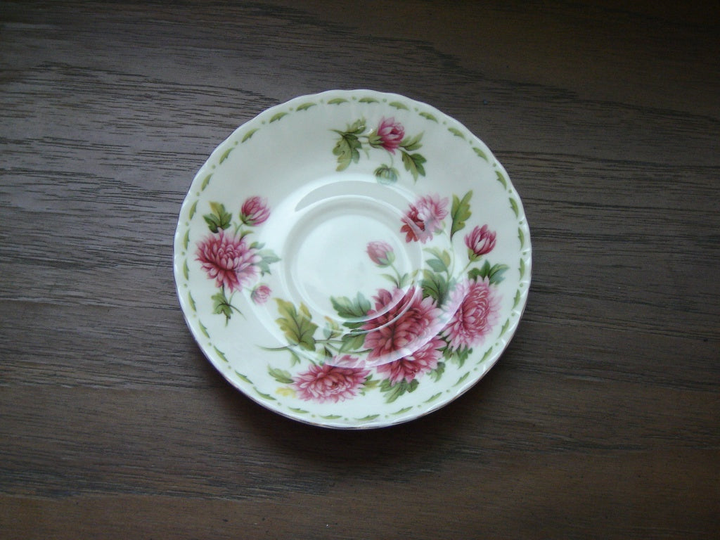 Royal Albert FOMS Chrysanthemum (1970) saucer mint condition Montrose