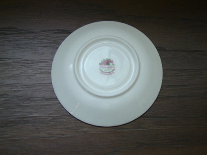 Royal Albert FOMS Chrysanthemum (1970) saucer mint condition Montrose