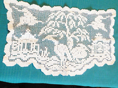Vintage rectangular Asian scene crocheted doily