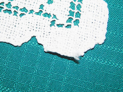 Vintage rectangular Asian scene crocheted doily